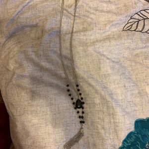 Paparazzi jewelry necklace with earrings